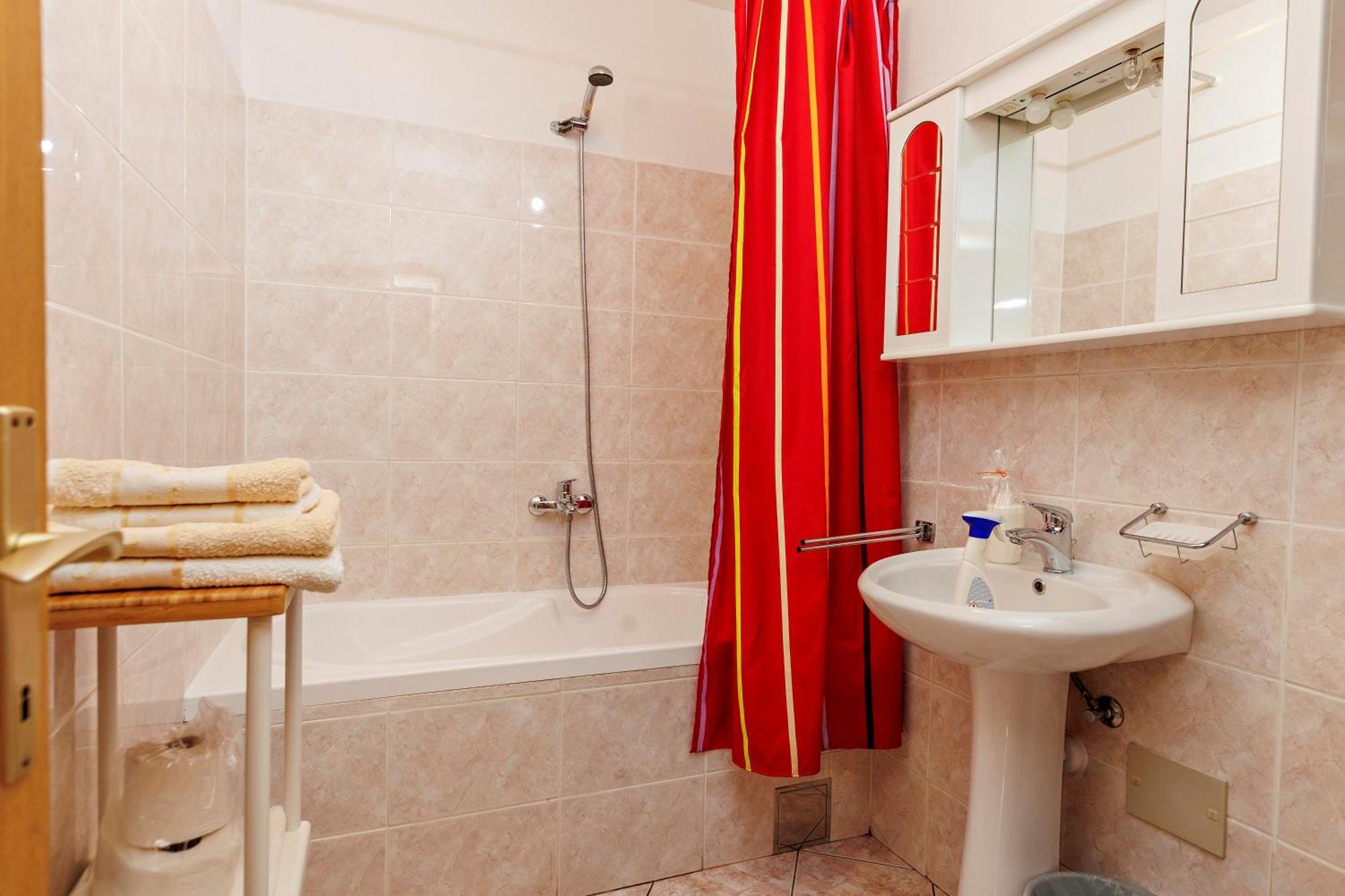 Apartments Baricevic Bol Dış mekan fotoğraf